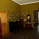Palac Ptaszynka לינה וארוחת בוקר