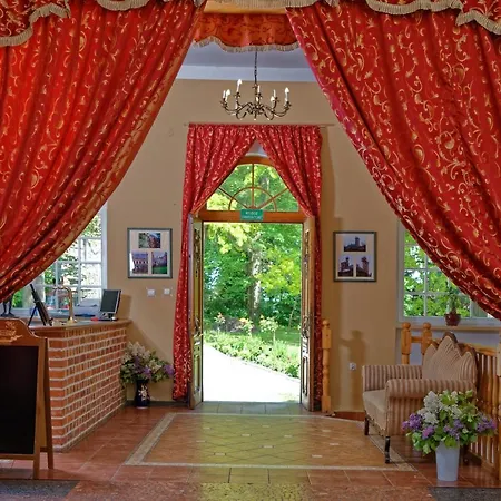 Palac Ptaszynka Couette-café Gryfice