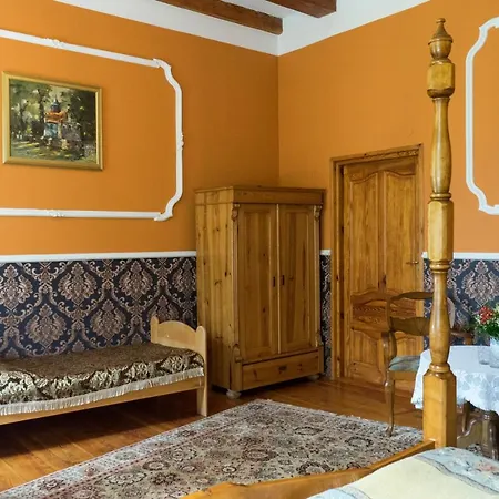 Palac Ptaszynka Bed & Breakfast Gryfice