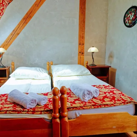 Palac Ptaszynka Couette-café