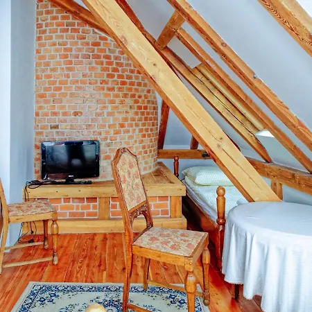 Bed & Breakfast Palac Ptaszynka