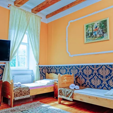 Bed & Breakfast Palac Ptaszynka Gryfice