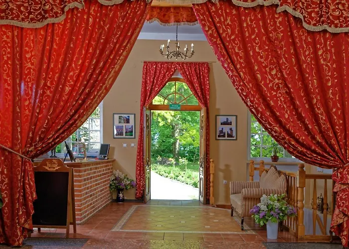 Palac Ptaszynka Frühstückspension Gryfice